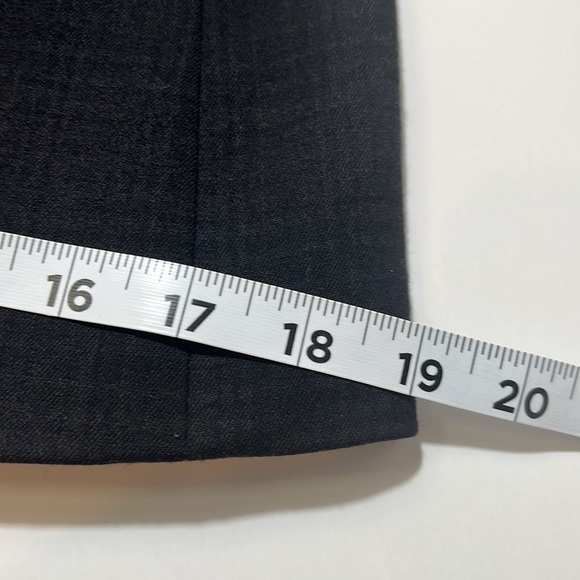 Saks Fifth Avenue Signature Wool Suit Jacket Blazer Black Tweed Size 2 Business - Picture 11 of 15